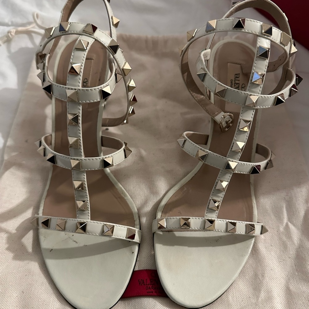 Valentino Garavani Rockstud Leather Heels Sandals Size EU 38.5 (Approx. US 8.5) - Picture 4 of 10